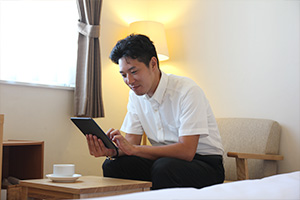 全室Wi-Fi接続・有線LAN接続無料